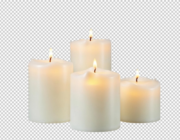 Quatre bougies blanches en feu