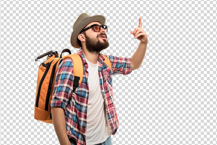 PSD retrato de homem viajante posando em fundo branco isolado