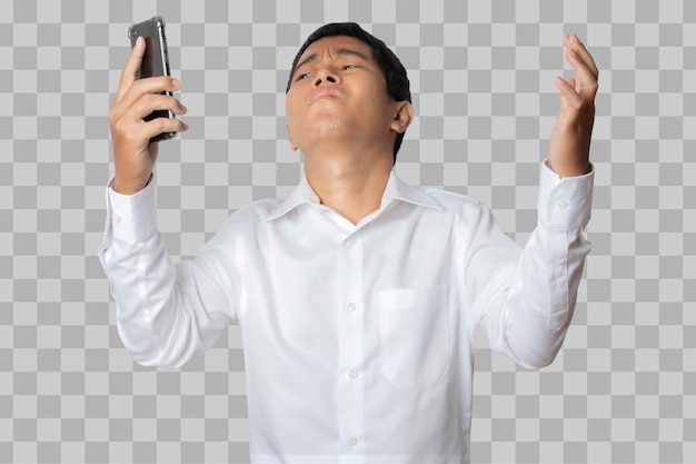 Retrato de um empresário usando um smartphone sentindo-se desapontado