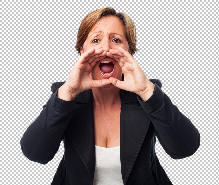 PSD retrato de una mujer de negocios maduros gritando