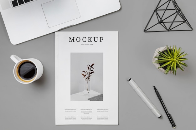 Rivista con mockup di ingredienti naturali