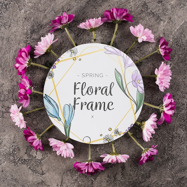 Runde Papierschablone mit Blumen für Frühling
