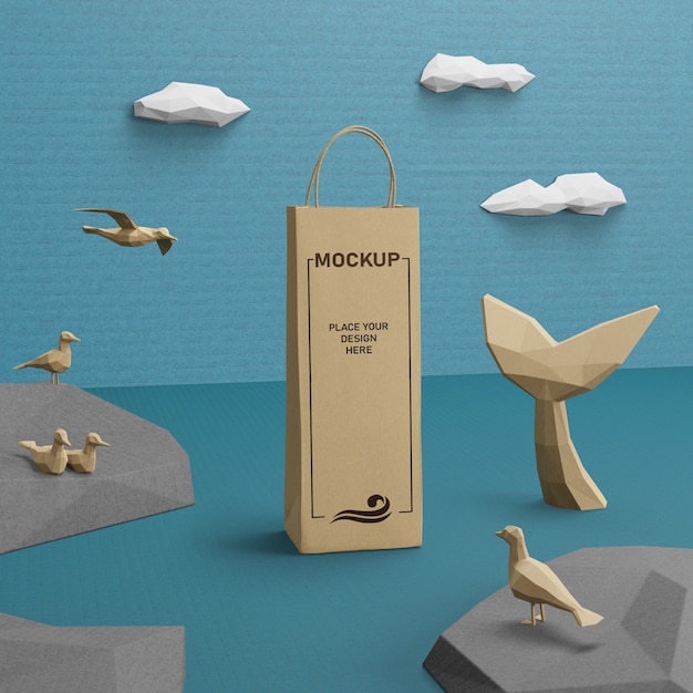 Saco de papel Kraft e vida marinha com conceito de mock-up
