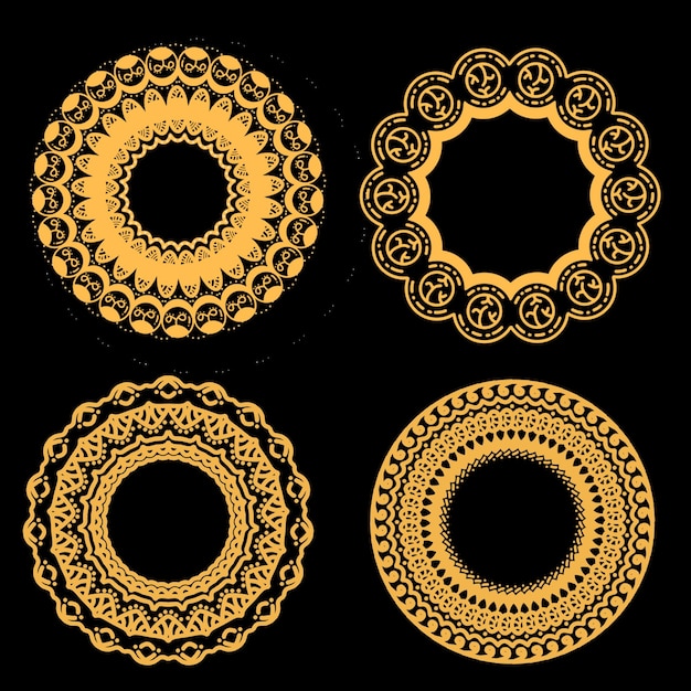 Sammlung von goldenen geschnitzten runden Ornamenten