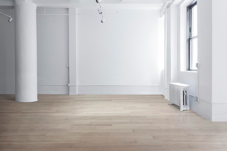 PSD scena di una stanza vuota con pareti bianche e pavimento in parquet