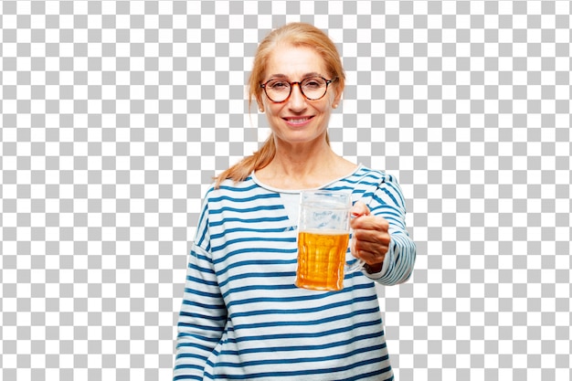 PSD senior belle femme buvant une bière