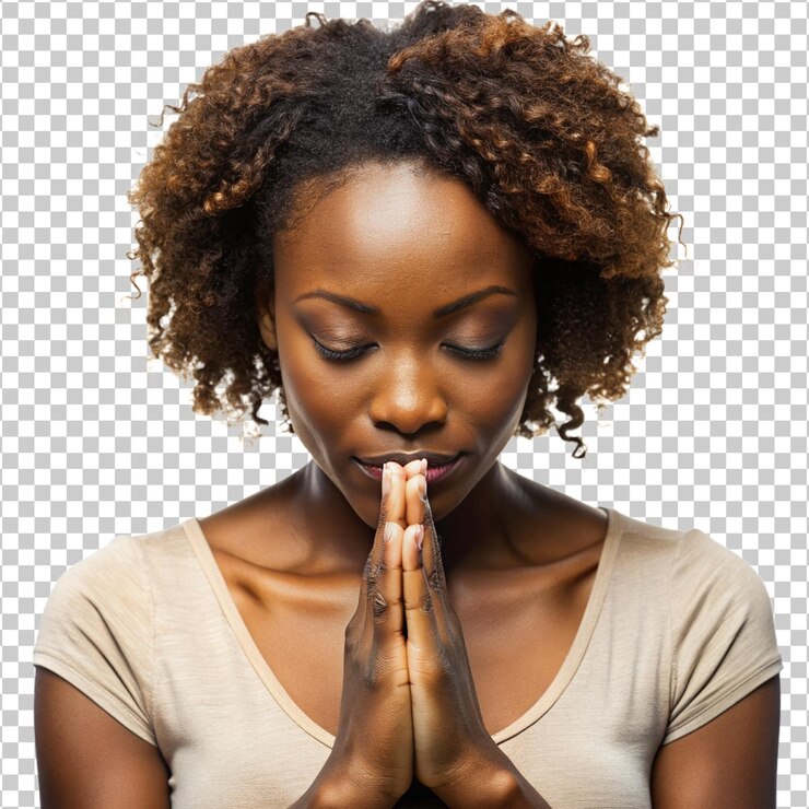 PSD serena mulher afro-americana em oração com as mãos fechadas cortada isolada png transparente