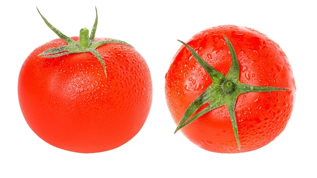 PSD set aus frischen tomaten mit wassertropfen aus zwei winkeln isoliert