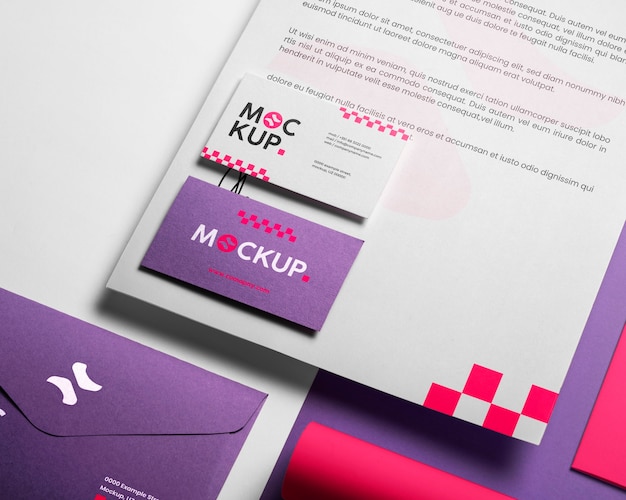 Set di cancelleria digitale lavanda mock-up design