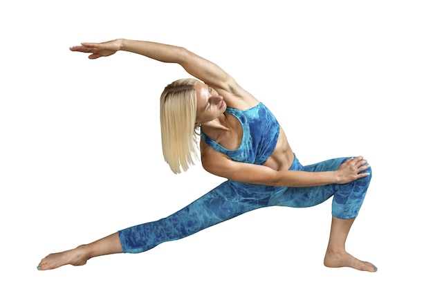 Sicht auf eine Frau in einer Yoga-Position
