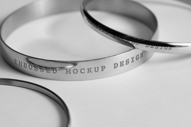 Silberarmband-Inschrift-Attrappe