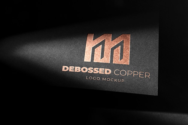 Silbernes Logo-Mockup aus schwarzem Karton