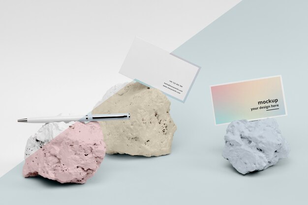 Simulacros de piedras