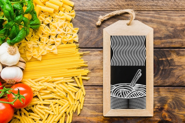 Slate mockup con delizioso concetto di pasta