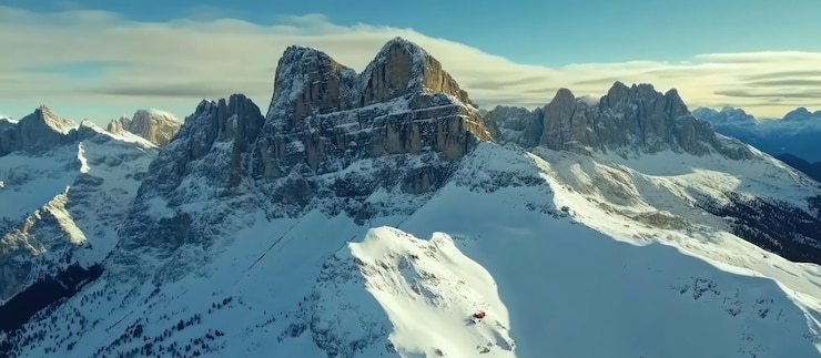 PSD les sommets enneigés des dolomites