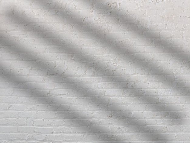 Sovrapposizione di ombre geometriche realistiche di una grande finestra quadrata sulla parete che forma forme di luce solare