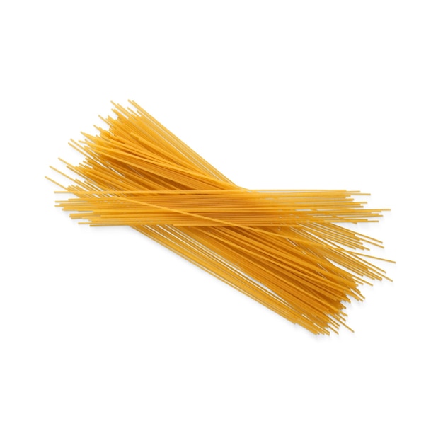 spaghetti crudi isolati da vicino 1