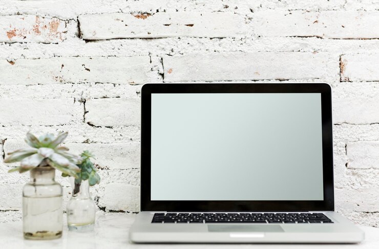 PSD spazio di progettazione sullo schermo del computer portatile