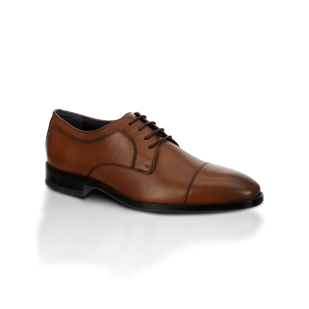 Stilvolle braune Lederschuhe für Männer für offizielle Freizeitpartys