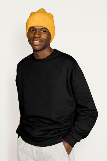 Sweatshirt-Mockup für Männer 39s Mode-Bekleidung psd