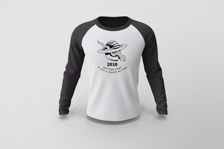 T-shirt Long Hand Back View Mockup (modello di maglietta a mano lunga)