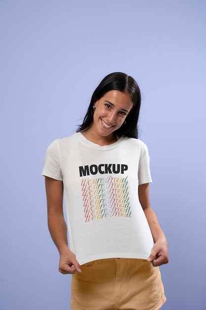 T-Shirt-Mockup für den Pride-Tag