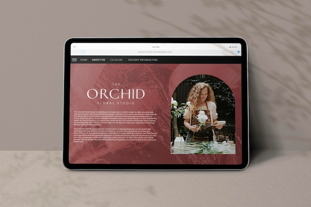 Tablet-Bildschirm-Mockup für digitale Geräte für kleine Unternehmen