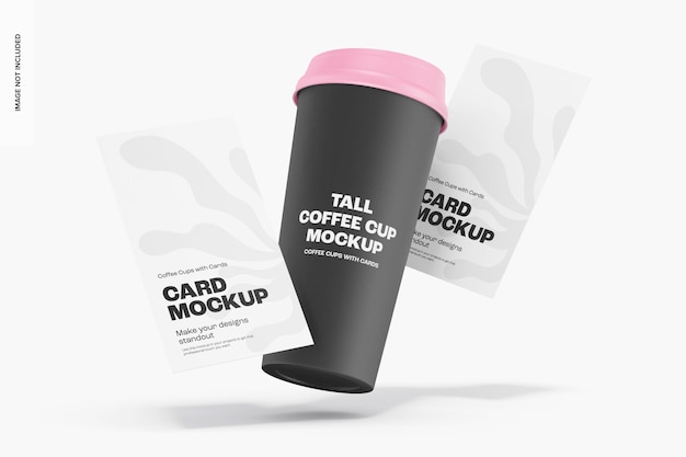 Taça de café alta com cartas mockup, caindo