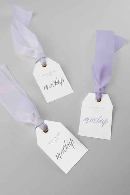 Tag con mockup di design a nastro