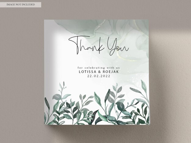PSD tarjeta de invitación de hojas verdes pintadas a mano