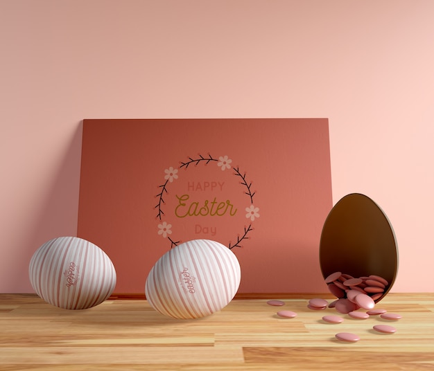 Tarjeta de pascua de alto ángulo y huevos