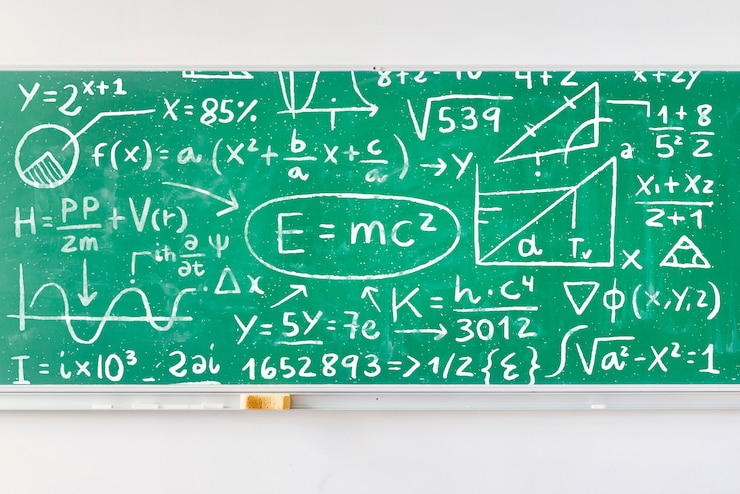 PSD tavola piena di formule matematiche mock-up