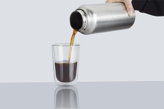 Té térmico y olla de agua y vidrio transparente totalmente personalizable color plata y oro