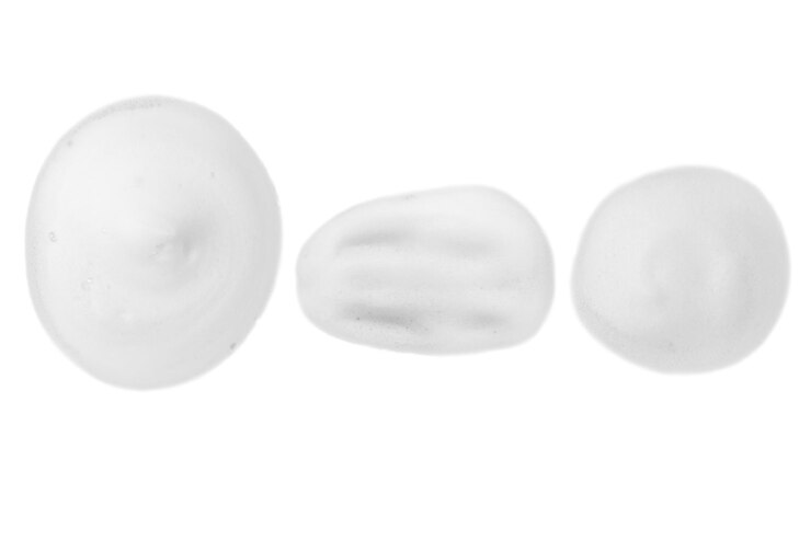 PSD textura de espuma cosmética blanca sobre un fondo vacío