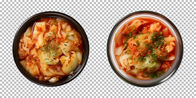 Tigela de comida coreana kimchi de repolho chinês vista de cima isolada em um fundo transparente