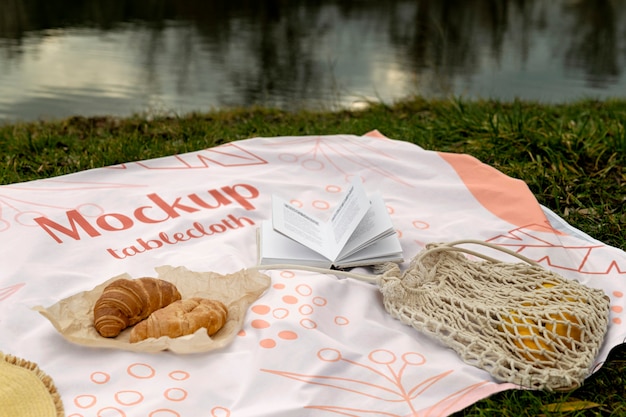Tischdeckentextil für Picknick auf dem Boden