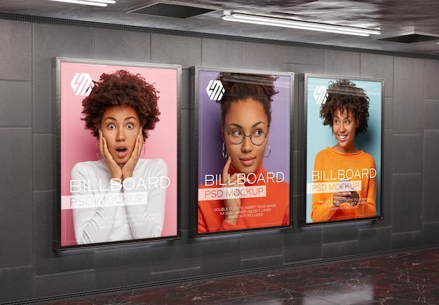Tres vallas publicitarias en la pared del metro subterráneo mockup