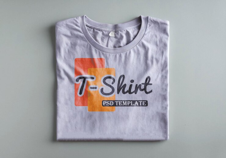 Uma camiseta cinzenta com uma camiseta que diz " camiseta "