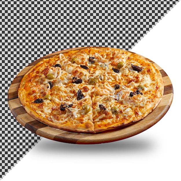 uma pizza com cogumelos e azeitonas sentada em um prato de madeira