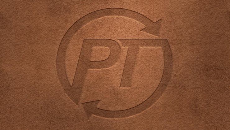 PSD uma superfície de couro castanho com um logotipo que diz t