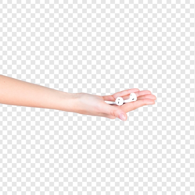 Una mano tiene un telecomando con un airpod bianco isolato su uno sfondo trasparente