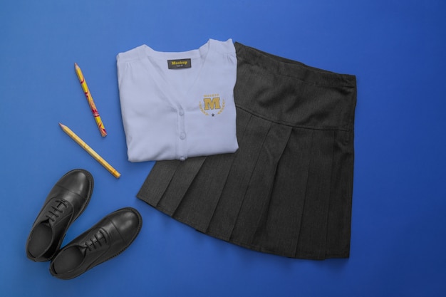 Uniforme scolaire pour la conception de maquettes pour enfants