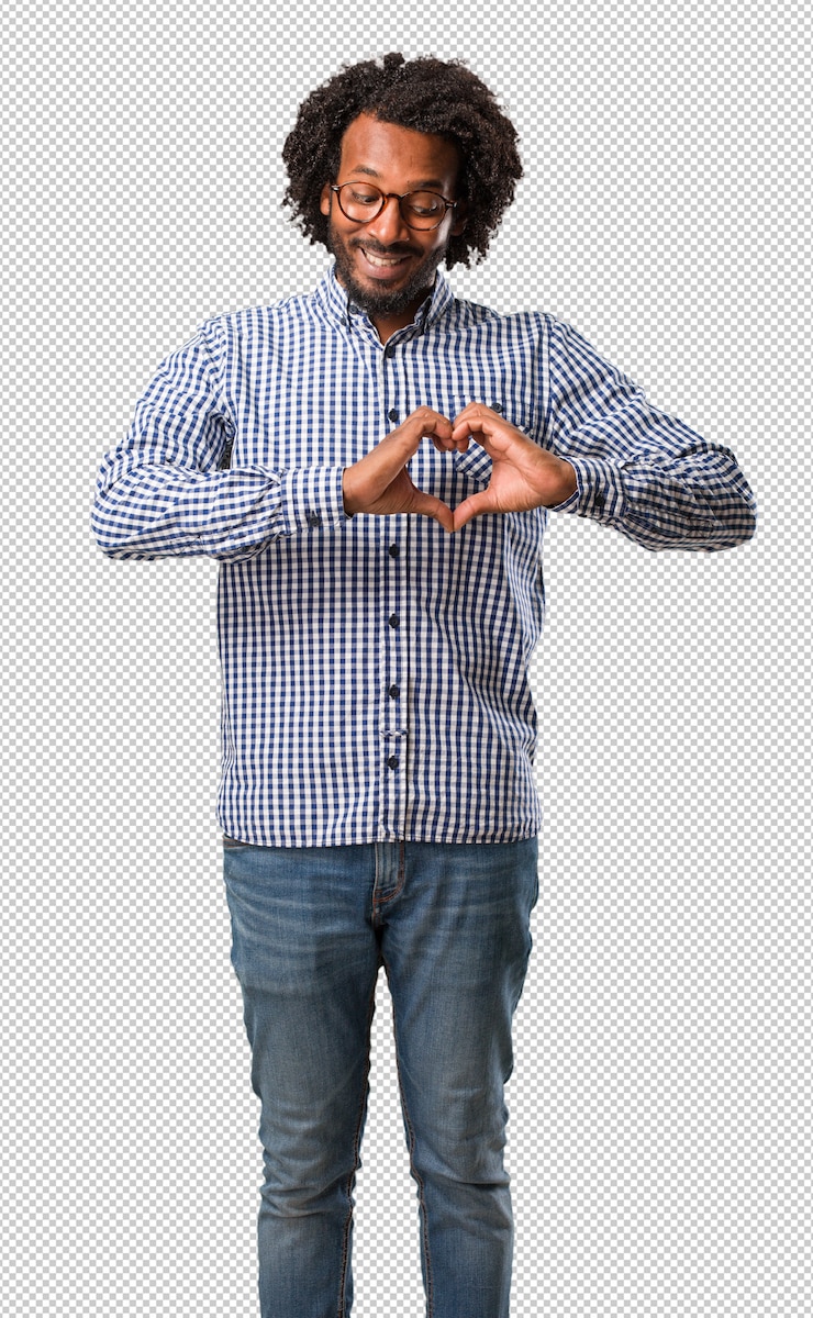 PSD uomo afroamericano bello di affari che fa un cuore con le mani