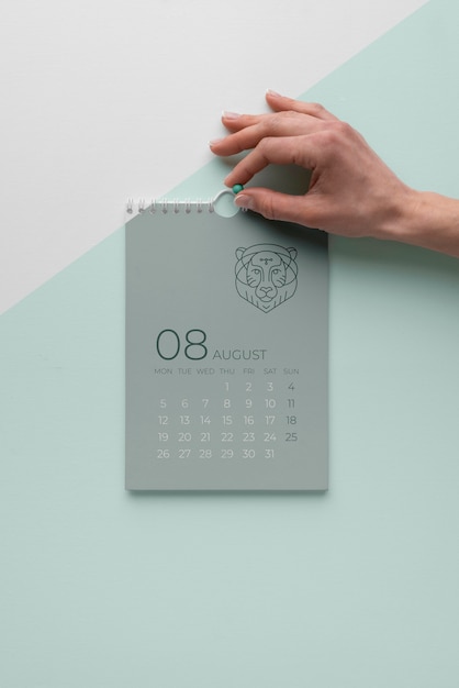 Variedade de calendário de mock-up minimalista