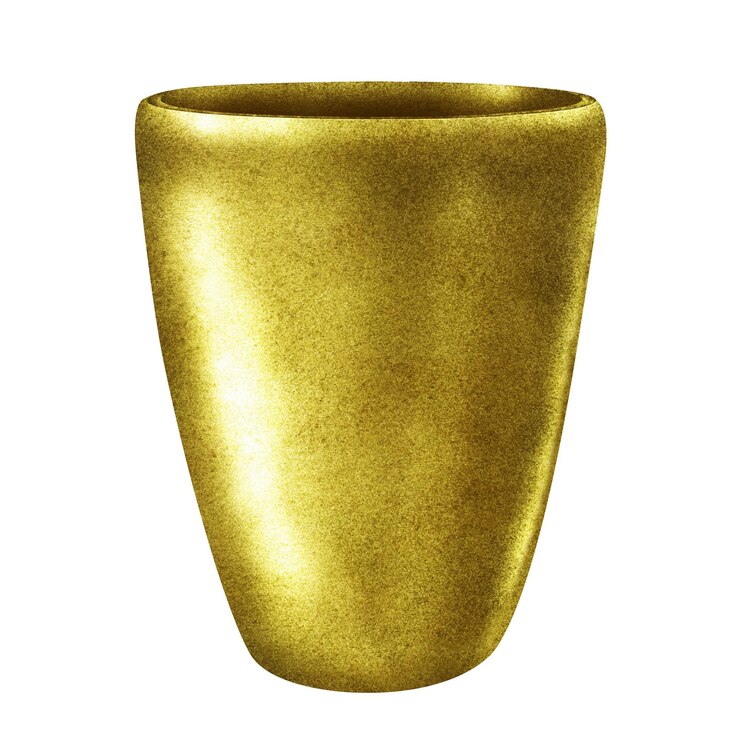 PSD vaso metálico dorado aislado sobre un fondo blanco