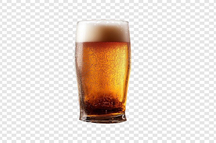 PSD vaso refrescante de cerveza dorada con espuma de cerveza en el bar de la taza de pub de la pinta fría