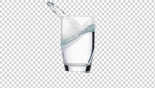 PSD vaso transparente de agua con salpicaduras aisladas sobre un fondo transparente