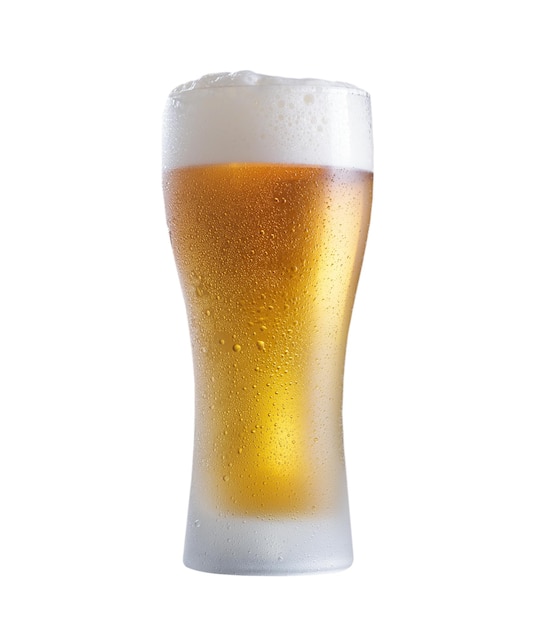 verre de bière isolé sur un fond transparent