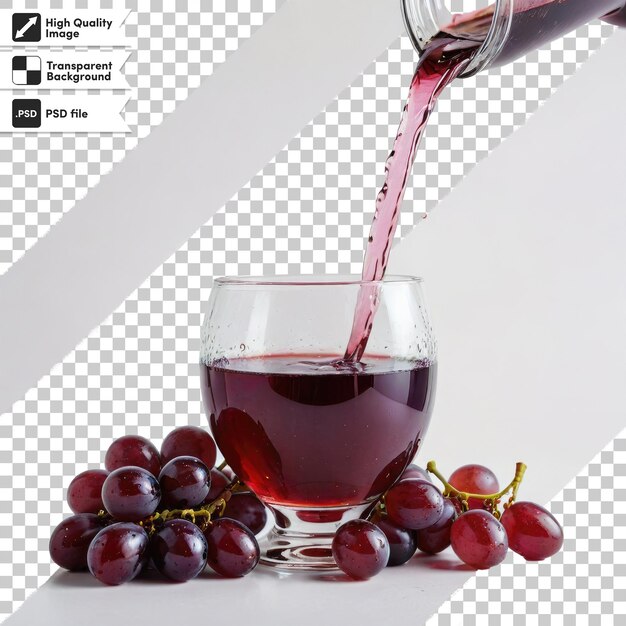 PSD vino tinto psd vertido en vaso con uvas sobre un fondo transparente con capa de máscara editable