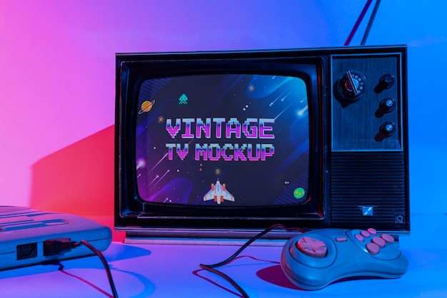 PSD vintage-tv-mockup-design